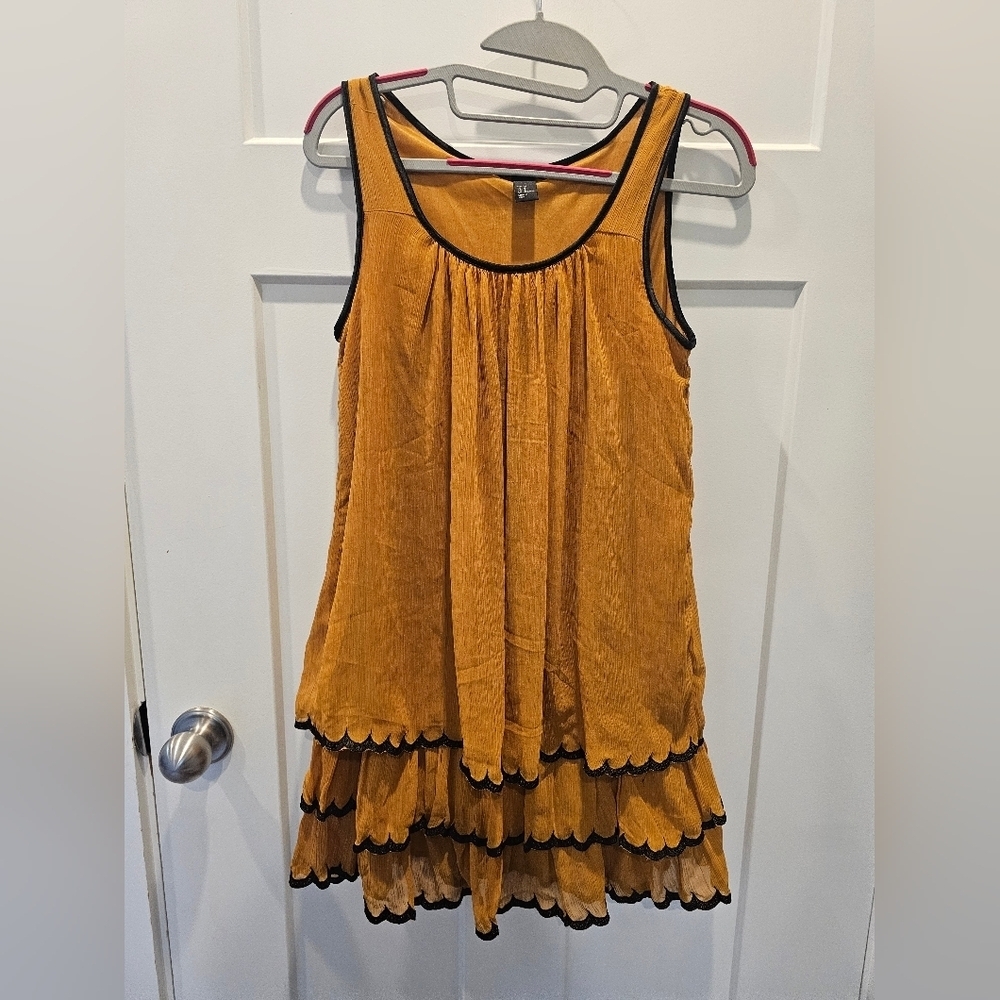 H&M Mustard Yellow Tiered Ruffle Mini Dress Size 4 Scalloped Hem Boho Sleeveless